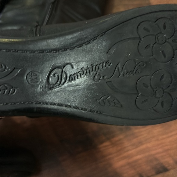 Dominique Nicole black zip up boots size 4 - Picture 3 of 5